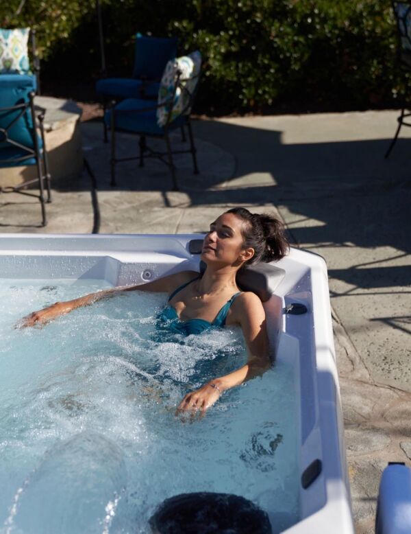 Hot Spring jacuzzi — Hot Spring Spa kopen bij GLOW Kortrijk