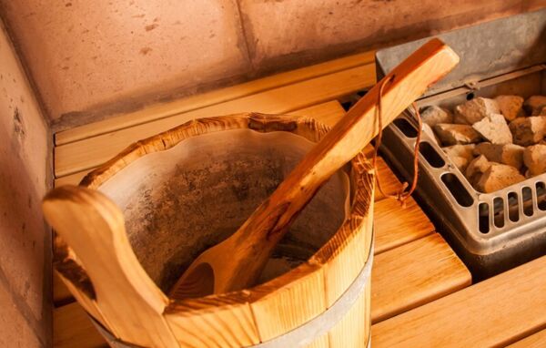 Sunshower sauna wellness