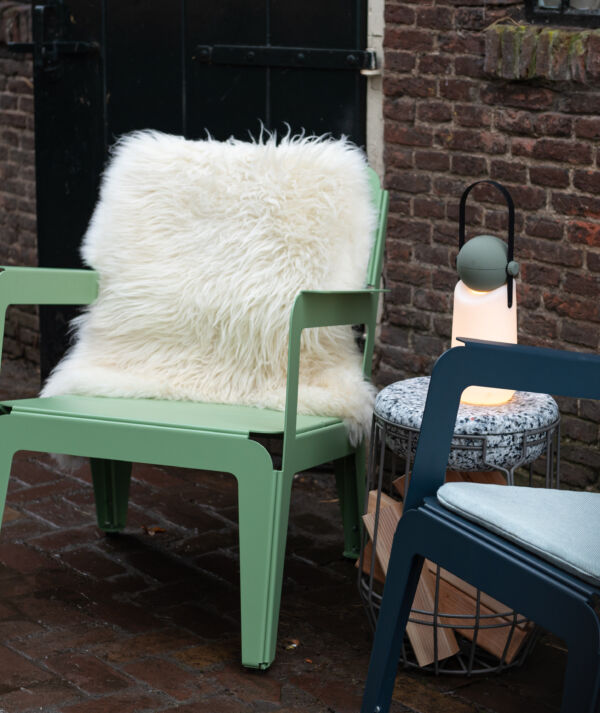 Weltevree Bended Lounger met Sheepskin