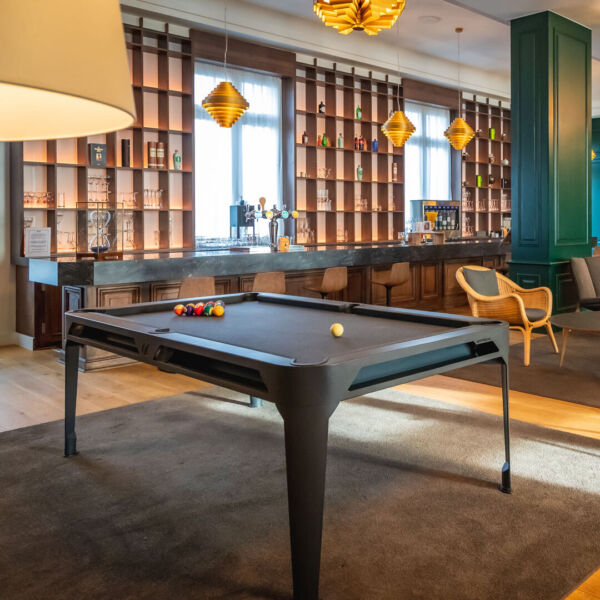 Cornilleau pooltable hyphen outdoor black dark grey in situ 103