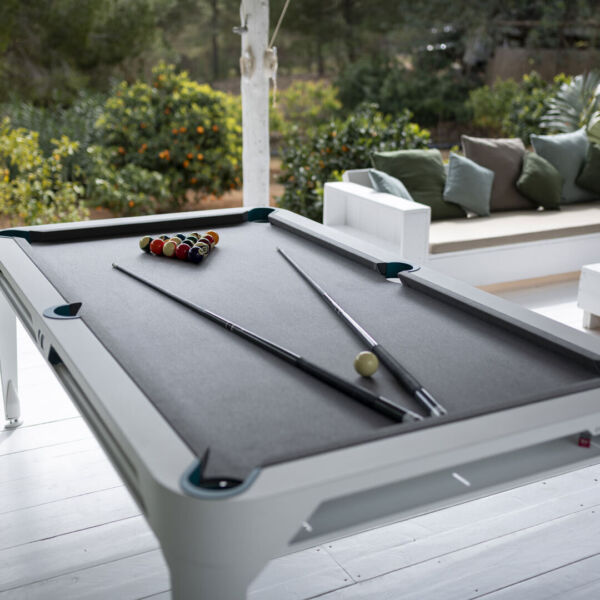 Cornilleau pooltable hyphen outdoor white light grey in situ 106