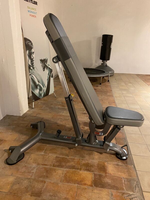 Impulse regelbare trainingsbank 1